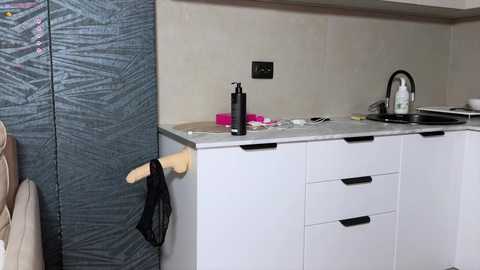 _molly_ free recording from 