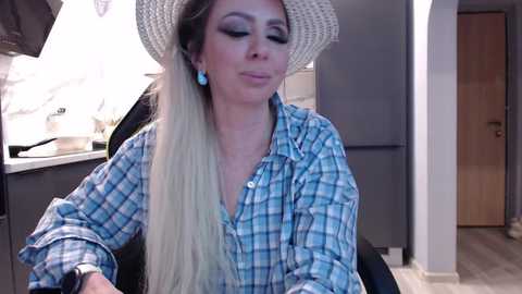 blondalina free recording from 2026-01-13 10:55:00