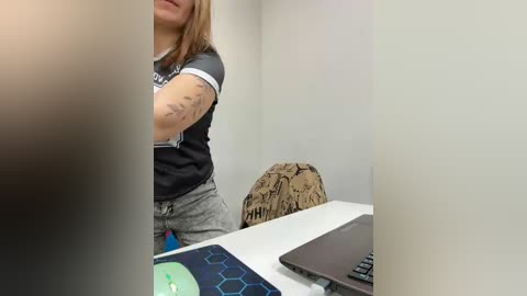 mirindacam free recording from 2026-01-18 09:29:00