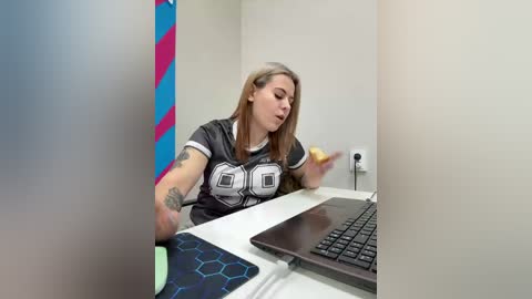 mirindacam free recording from 2026-01-18 13:52:00