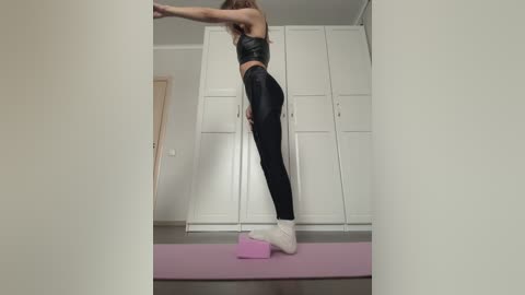 _lana_chester_ free recording from 2026-01-19 10:49:00