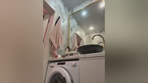 adel9 free recording from 2026-01-19 03:50:00