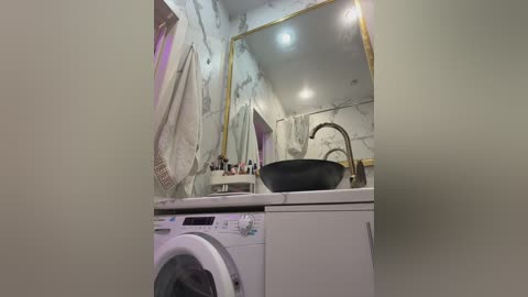 adel9 free recording from 2026-01-21 22:23:00