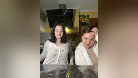 cute2girlscam free recording from 2026-01-27 02:28:00