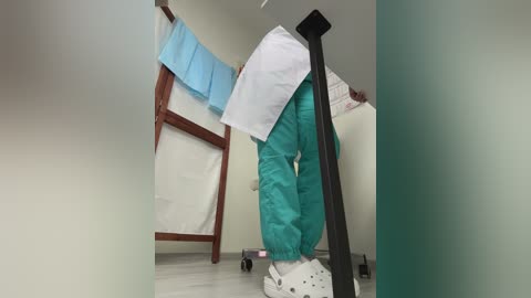 adelaida1001 free recording from 