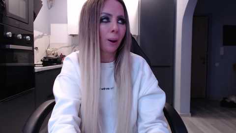 blondalina free recording from 2026-04-14 02:42:00