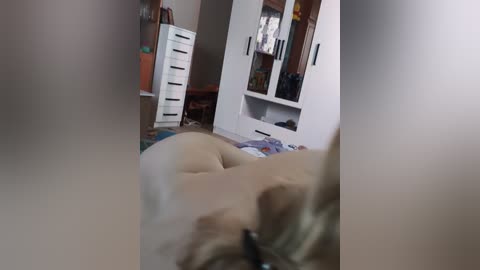 aleksnadunya19800518 free recording from 2026-04-06 03:55:00