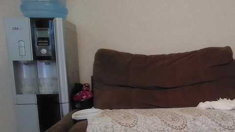 neznost free recording from 2026-04-04 03:03:00