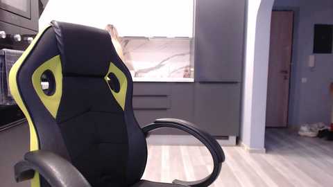 blondalina free recording from 2026-04-14 02:42:00