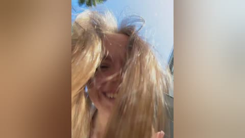 lunaaaura free recording from 2026-02-15 12:54:00