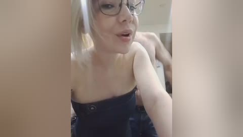 tilytily free recording from 2026-02-16 19:33:00