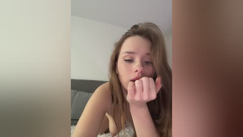 tati16 free recording from 2026-02-22 05:36:00