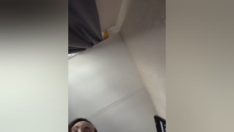 _hennessy_ free recording from 2026-03-04 09:43:00