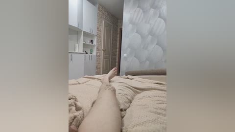 baby_69 free recording from 2026-04-14 02:21:00