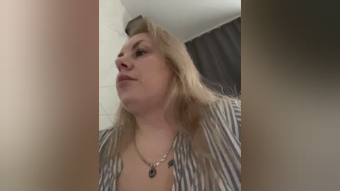 robinlili free recording from 2026-04-03 02:52:00