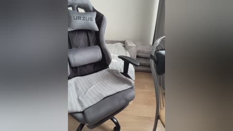 molochnaya000 free recording from 2026-03-23 05:01:00