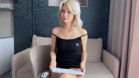 _molly_ free recording from 2026-03-24 06:42:00