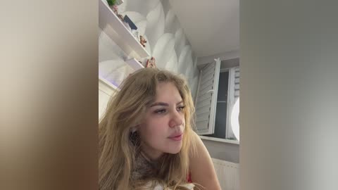 _tiki_riki_ free recording from 2026-03-25 22:54:00