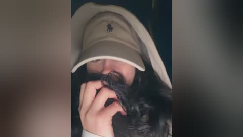 taanni free recording from 2026-04-03 02:52:00