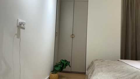 kellyyberyy free recording from 2026-04-05 01:47:00