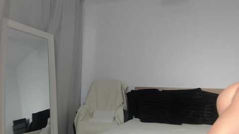 artlove13 free recording from 2026-04-14 02:03:00