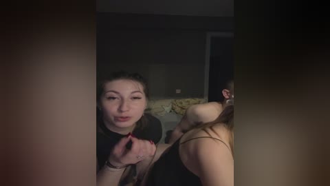 sweet_pies free recording from 2026-04-14 00:31:00