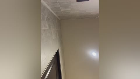 littledelora free recording from 2026-04-05 01:47:00