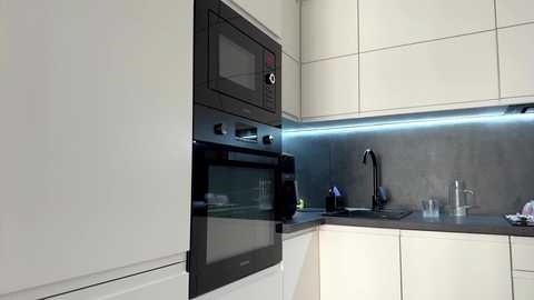 auraxo free recording from 2026-04-14 02:21:00