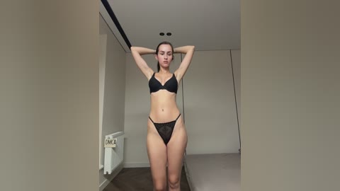 _molly_mae_ free recording from 2026-04-14 02:21:00