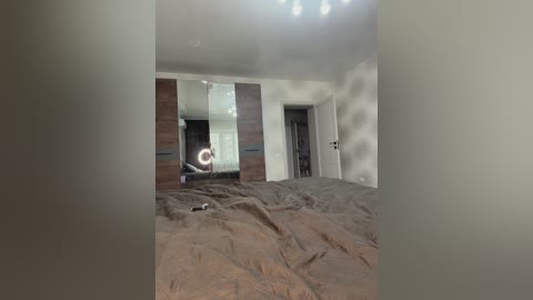 lindseya free recording from 2026-04-07 03:00:00