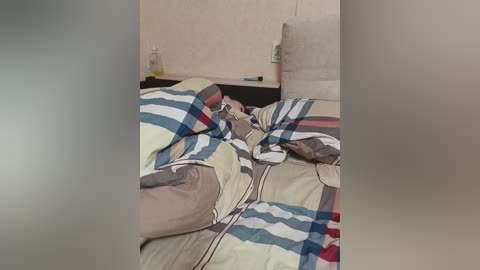 syzhka001 free recording from 2026-04-14 02:03:00