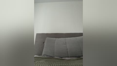 tati16 free recording from 2026-04-14 00:08:00