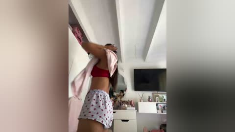 sallyeleins free recording from 2026-04-14 01:53:00