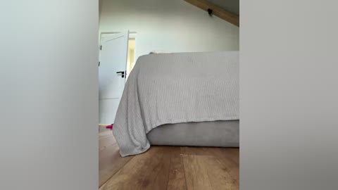 nezukoo free recording from 2026-04-14 02:21:00