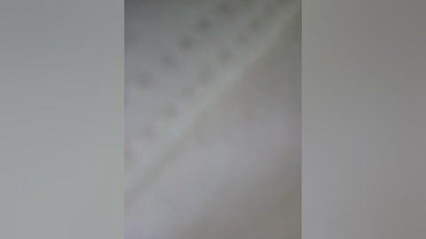 taanni free recording from 2026-04-14 02:42:00