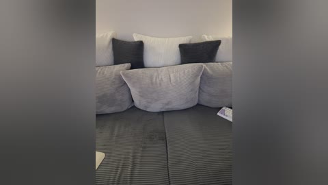 whiteteaa free recording from 2026-04-14 00:31:00