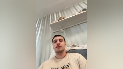 dream022 free recording from 2026-04-15 00:18:00