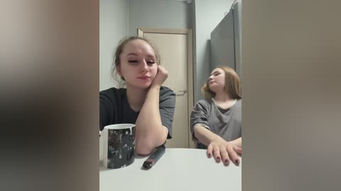 kiracouple free recording from 2026-04-17 00:29:00