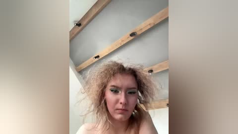 nezukoo free recording from 2026-04-17 00:29:00