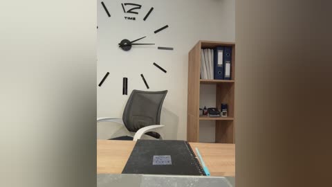 verybaby free recording from 2026-04-17 00:45:00