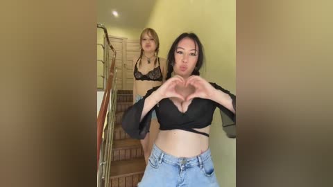 curvywoman_ free recording from 2026-04-17 06:35:00