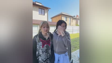 curvywoman_ free recording from 2026-04-17 03:15:00