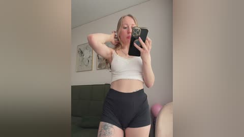 likachkaa free recording from 2026-04-18 12:38:00