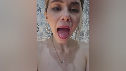 _little_devil free recording from 2026-04-19 02:42:00