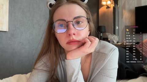 _vikkil0vescheese_ free recording from 2026-04-21 00:37:00