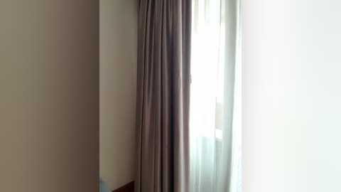 viki_05 free recording from 2026-04-21 00:00:00