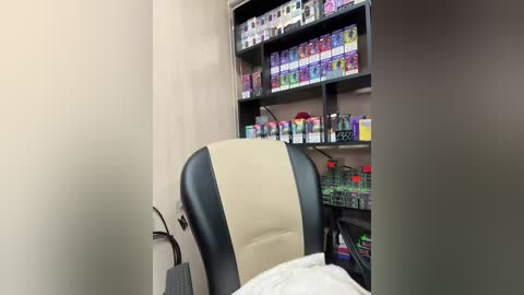 wild_catt free recording from 2026-04-21 00:00:00