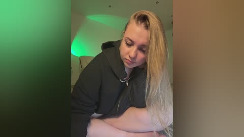 jucielussie free recording from 2026-04-25 00:38:00