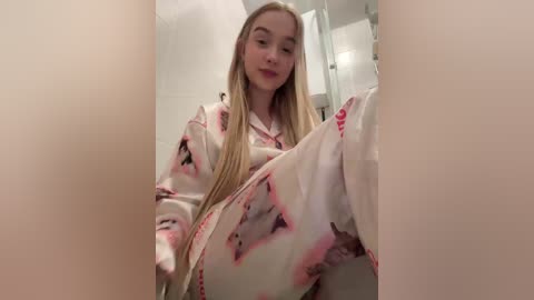 meowmia free recording from 2026-04-25 01:12:00