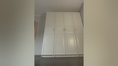 _lana_chester_ free recording from 2026-04-24 03:05:00